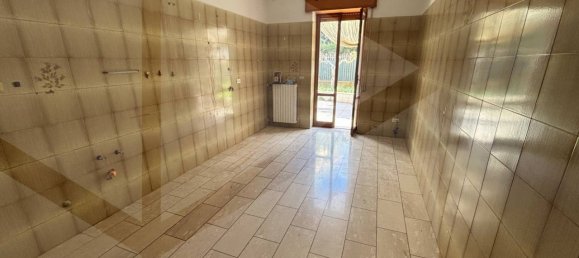9غرفة موقف سيارات في San Giovanni Rotondo, Italy رقم 21468 20