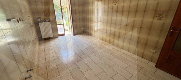 9غرفة موقف سيارات في San Giovanni Rotondo, Italy رقم 21468 19