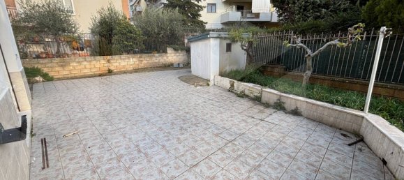 9غرفة موقف سيارات في San Giovanni Rotondo, Italy رقم 21468 16