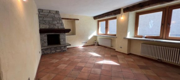 4 Schlafzimmer Wohnung in Courmayeur, Italy, Nr. 331999 2
