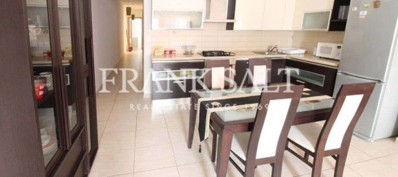 Apartamento de 3 dormitorios en Msida, Malta No. 4022 3