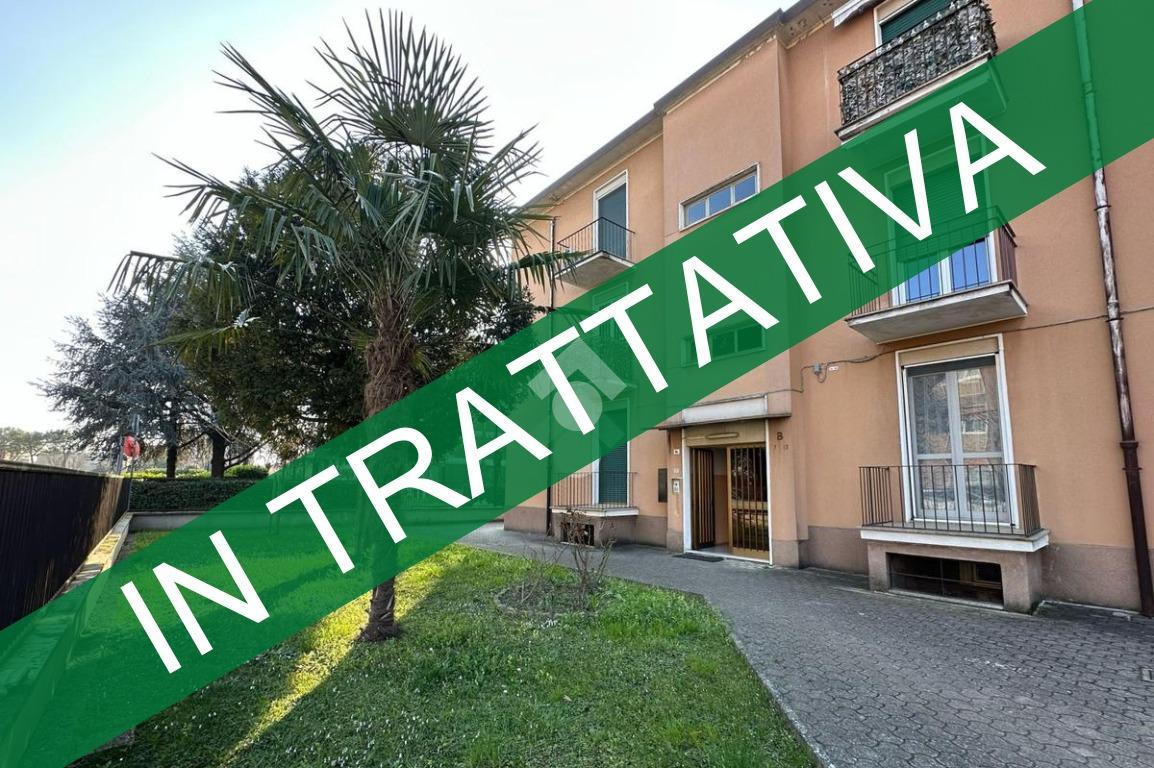 Квартира с 3 комнатами в Треццо суль Адда, Италия № 26385