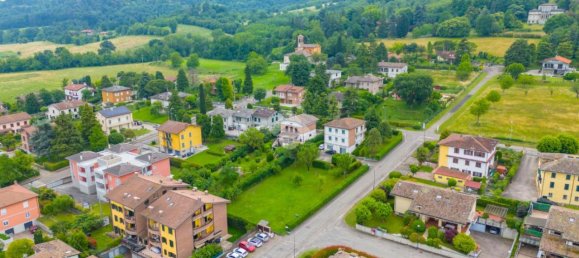 900m² Land in Quattro Castella, Italy No. 114358 14