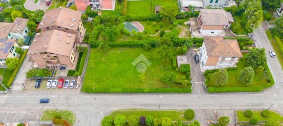 900m² Land in Quattro Castella, Italy No. 114358 13