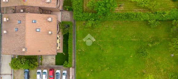 900m² Land in Quattro Castella, Italy No. 114358 20