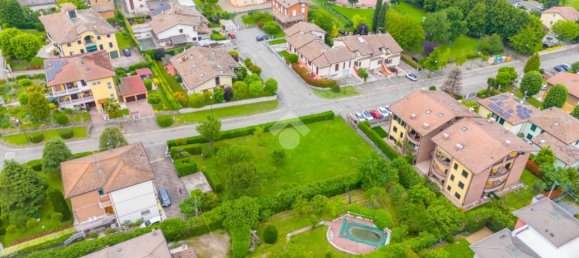 900m² Land in Quattro Castella, Italy No. 114358 22