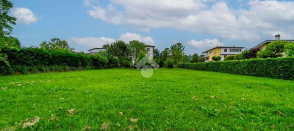 900m² Land in Quattro Castella, Italy No. 114358 10