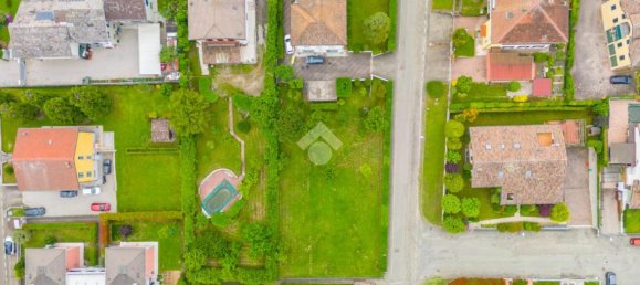 900m² Land in Quattro Castella, Italy No. 114358 29