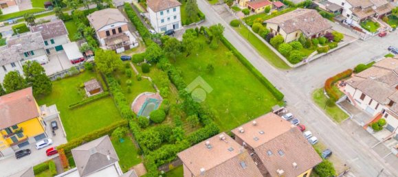 900m² Land in Quattro Castella, Italy No. 114358 16
