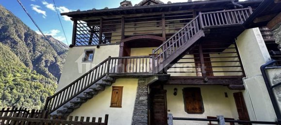 Apartamento de 2 dormitorios en Alagna Valsesia, Italy No. 115839 2