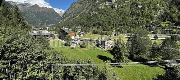 Apartamento de 2 dormitorios en Alagna Valsesia, Italy No. 115839 22