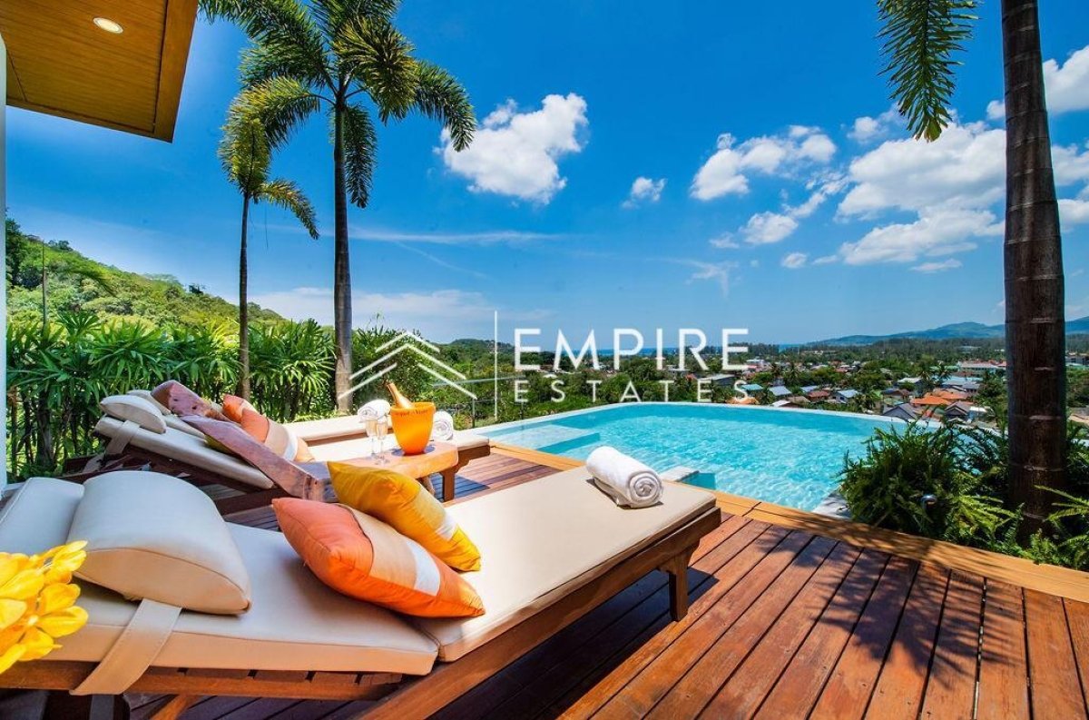 4 bedrooms Villa in Bang Tao, Thailand No. 5936