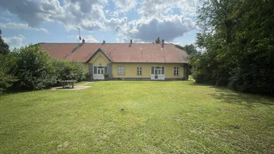 Grundstück in Nickelsdorf, Austria, Nr. 212000