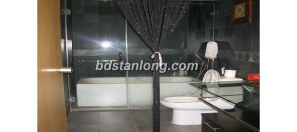 2 bedrooms Apartment in Hoan Kiem, Vietnam No. 5594 7