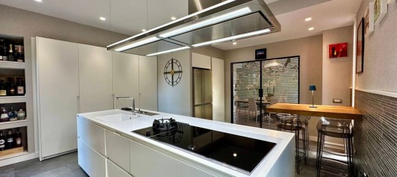 2 Schlafzimmer Wohnung in Rome, Italy, Nr. 219325 34