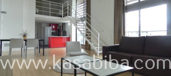 1 bedroom Duplex in Valencia, Spain No. 74364 2