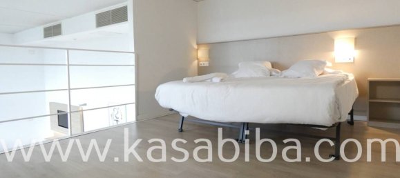 1 bedroom Duplex in Valencia, Spain No. 74364 9