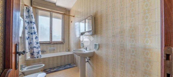 2 bedrooms Apartment in Reggio Emilia, Italy No. 309221 16