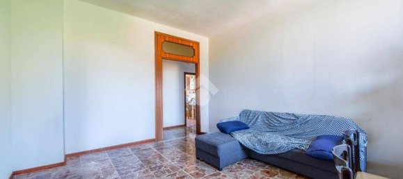 2 bedrooms Apartment in Reggio Emilia, Italy No. 309221 3
