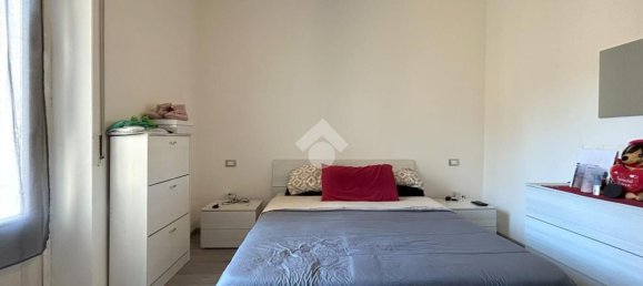 3 Schlafzimmer Wohnung in Arezzo, Italy, Nr. 358274 10