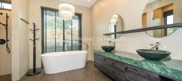 3 bedrooms House in Phuket, Thailand No. 61272 15