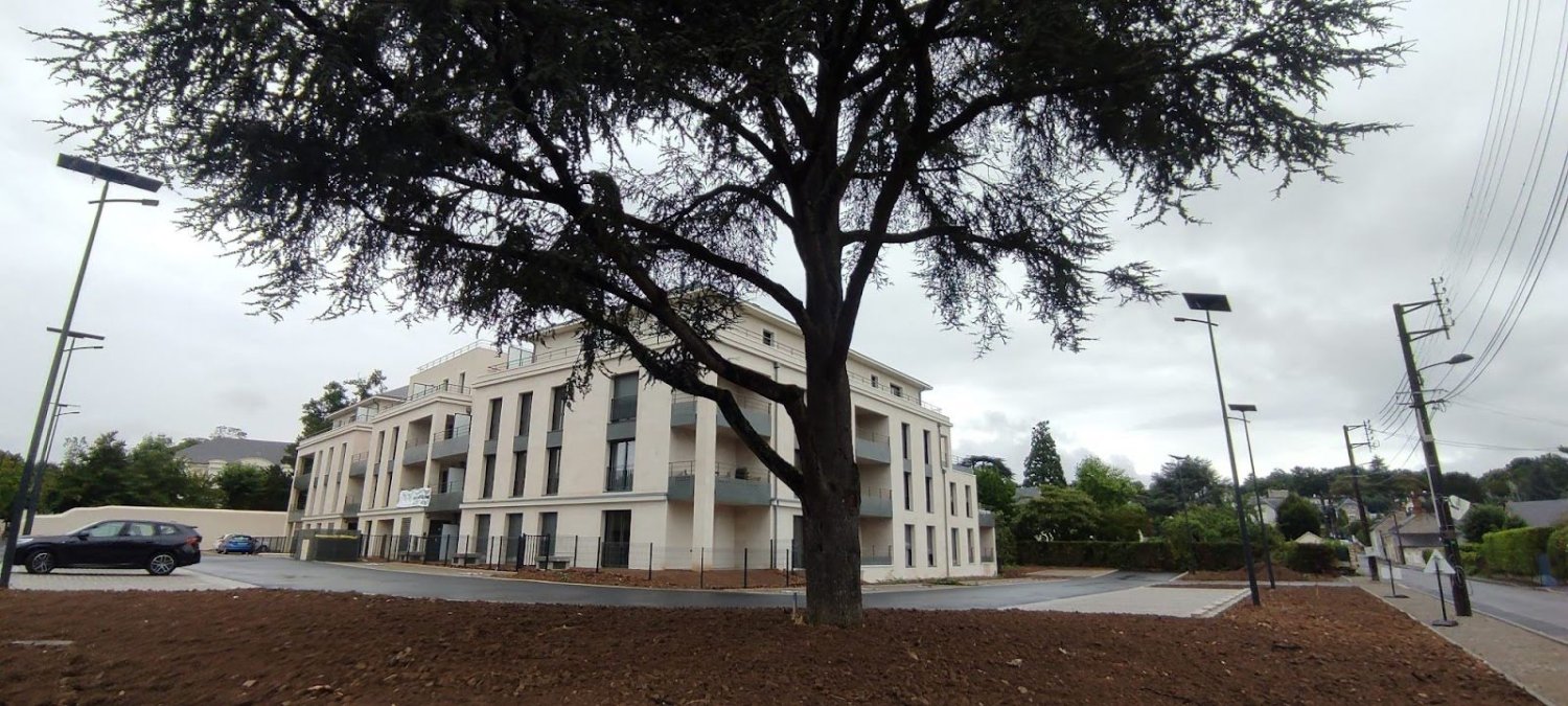 1 bedroom Apartment in Saint-Cyr-sur-Loire, France No. 262711