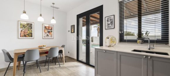 4 bedrooms Villa in Mijas, Spain No. 21599 19