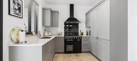 4 bedrooms Villa in Mijas, Spain No. 21599 18