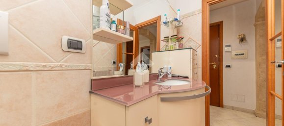 4-Zimmer Wohnung in Rome, Italy, Nr. 41664 37
