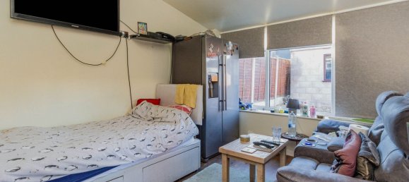 Casa em Newcastle-under-Lyme, United Kingdom N.º 2103 21