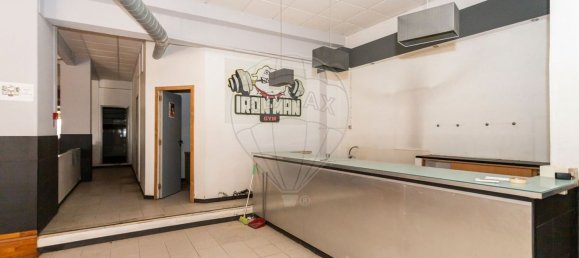 Almacén en Seixal, Portugal 230 m² No. 88678 2