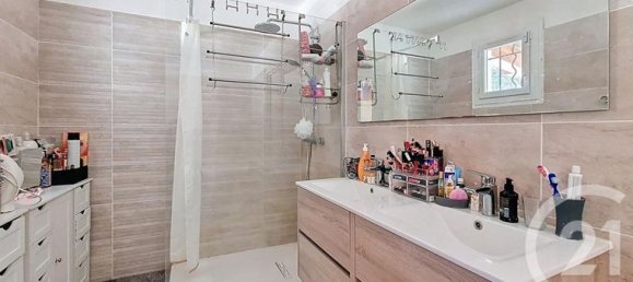 4 bedrooms Villa in Vidauban, France No. 287037 12