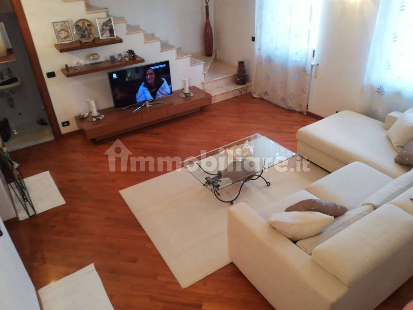Apartamento de 2 dormitorios en Vigevano, Italy No. 313399