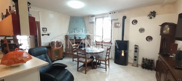 4 rooms House in San Miniato, Italy No. 235597 16