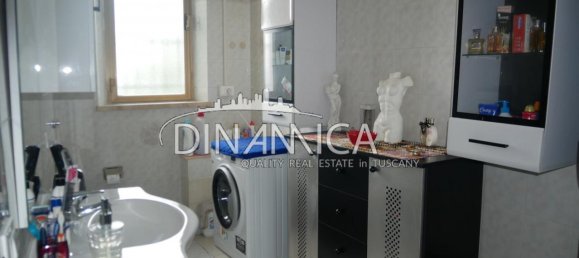 4 rooms House in San Miniato, Italy No. 235597 5