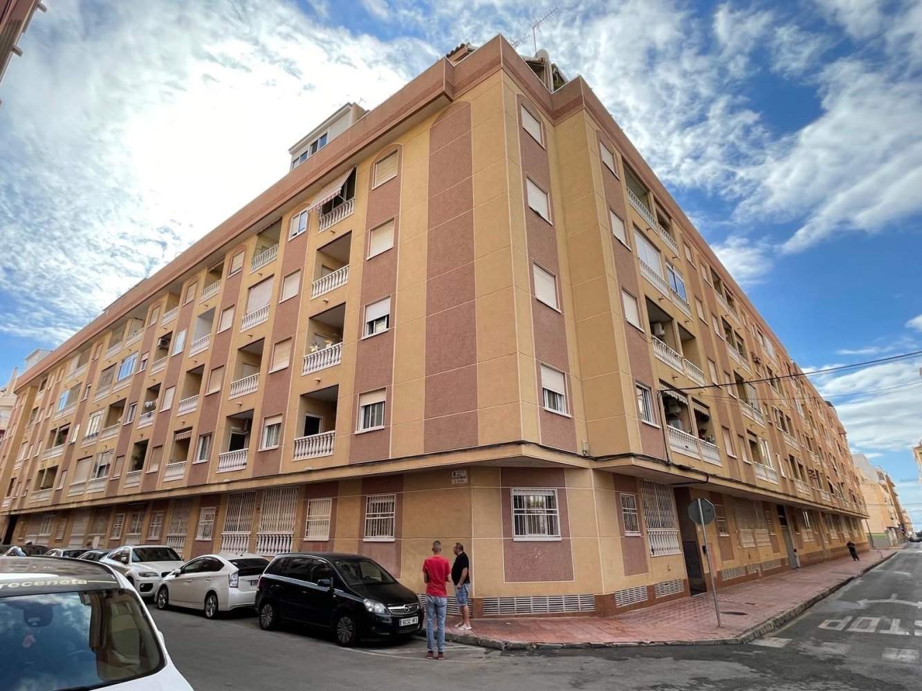 2 bedrooms Apartment for sale in Torrevieja, Alicante, Valencian Community, Spain № 369887