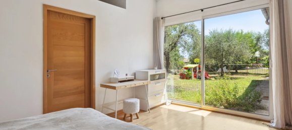 4 bedrooms Villa in Saint-Cezaire-sur-Siagne, France No. 667 9