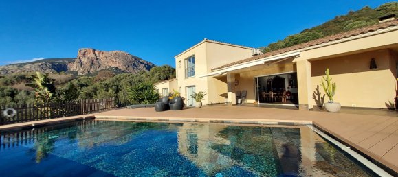 4 bedrooms Villa in Afa, France No. 83593 8