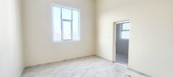 10 bedrooms Villa in Abu Dhabi, UAE No. 37747 10