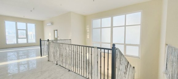 10 bedrooms Villa in Abu Dhabi, UAE No. 37747 6