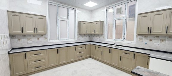 10 bedrooms Villa in Abu Dhabi, UAE No. 37747 18