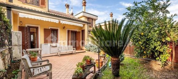 4 bedrooms Villa in Guidonia Montecelio, Italy No. 375260 4