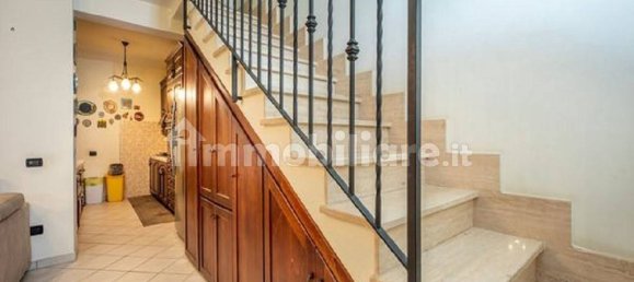 4 bedrooms Villa in Guidonia Montecelio, Italy No. 375260 13