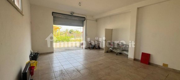2 rooms Commercial property in Rome, Italy No. 333998 15