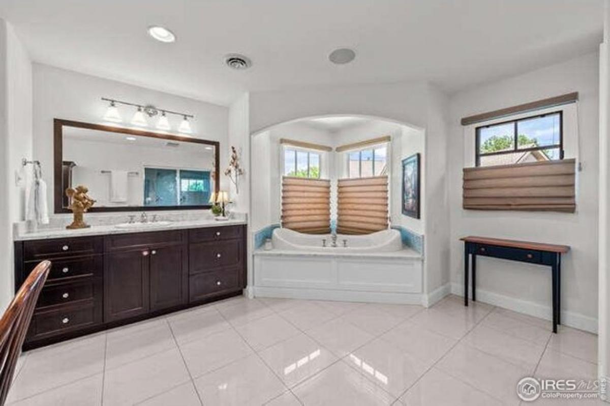 5 bedrooms House in Fort Collins, USA No. 387127