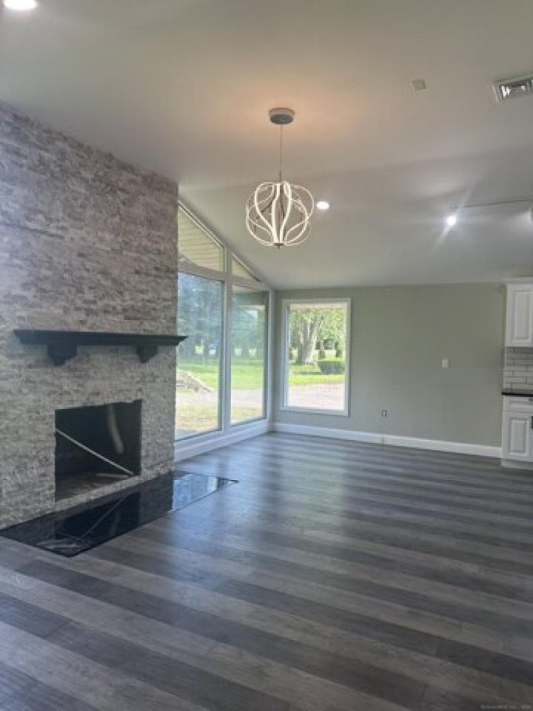 3 Schlafzimmer Haus in Cheshire, USA, Nr. 410599