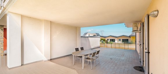 3 rooms Apartment in Cherasco, Italy No. 14711 28