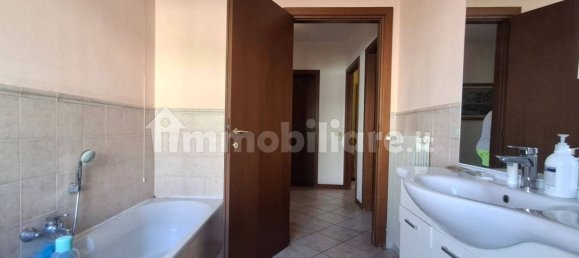 3 bedrooms Apartment in Calcinato, Italy No. 373590 10