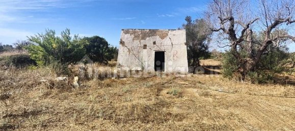 Grundstück in Ugento, Italy 10750m², Nr. 357505 3