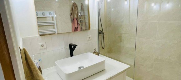 2 Schlafzimmer Wohnung in Marseille, France, Nr. 334253 13